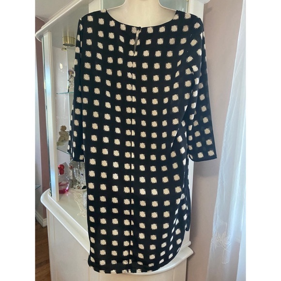La Classe Couture polka dot Dress Size M NWOT - Picture 3 of 8